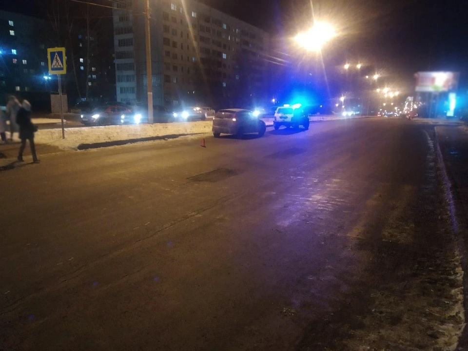 Девочку-подростка сбили на пешеходном переходе в Ижевске