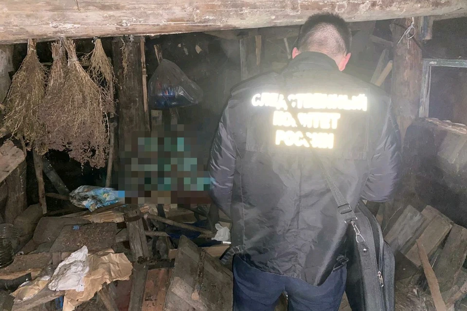 Мужчину заперли в погребе, но он сумел выбраться и сбежать от похитителей