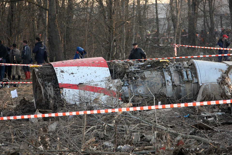 Самолет польского президента Леха Качиньского ТУ-154 разбился под Смоленском утром 10 апреля.