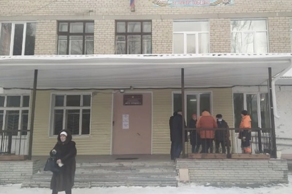 В школе-интернате по Златоустом ученики замерзают на уроках. Фото: vk.com/Гражданский патруль