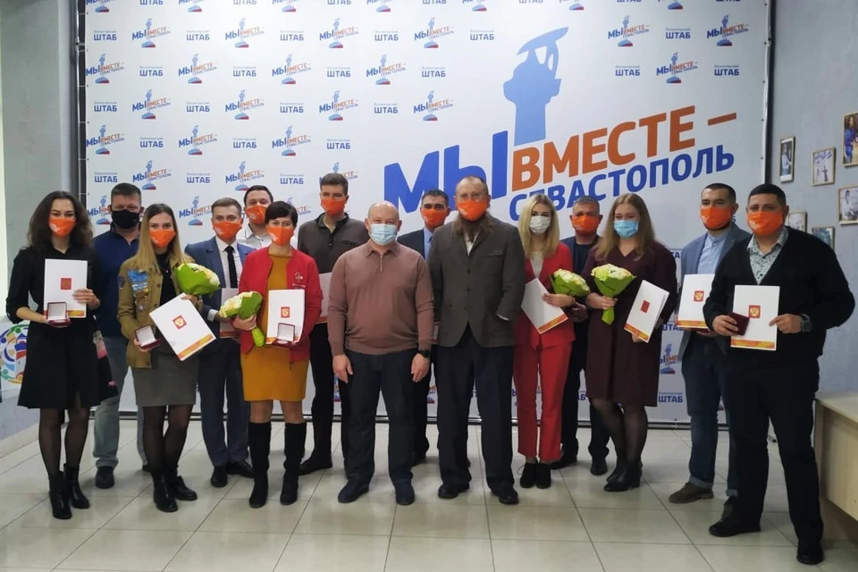 Награды вручали в торжественной обстановке