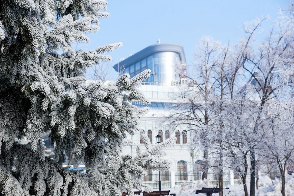 В городах Золотого кольца вводят новые ограничения и готовятся к росту количества заболевших