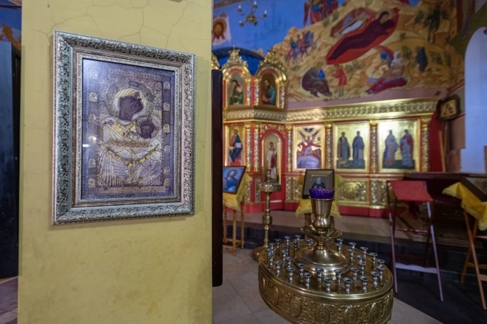 Украина потребовала вернуть подаренную в Боснии Лаврову икону