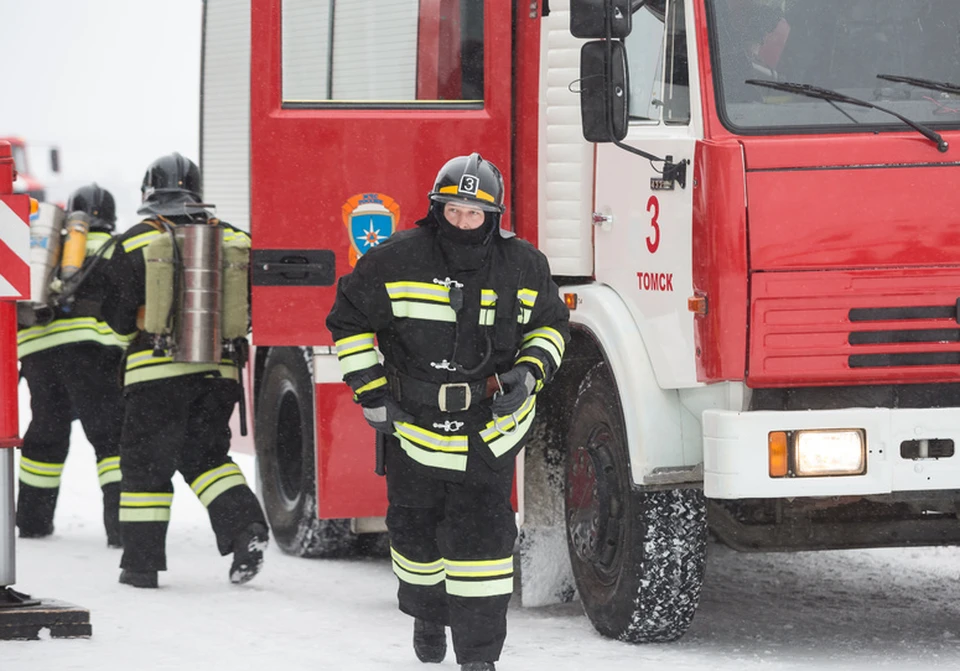 Двое пожилых томичей чуть не лишились жизни из-за вредной привычки: докурили до пожара.