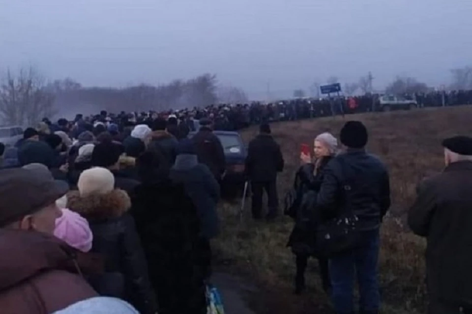 Украинские журналисты в выгодном для себя свете выдают старые фото за нынешние