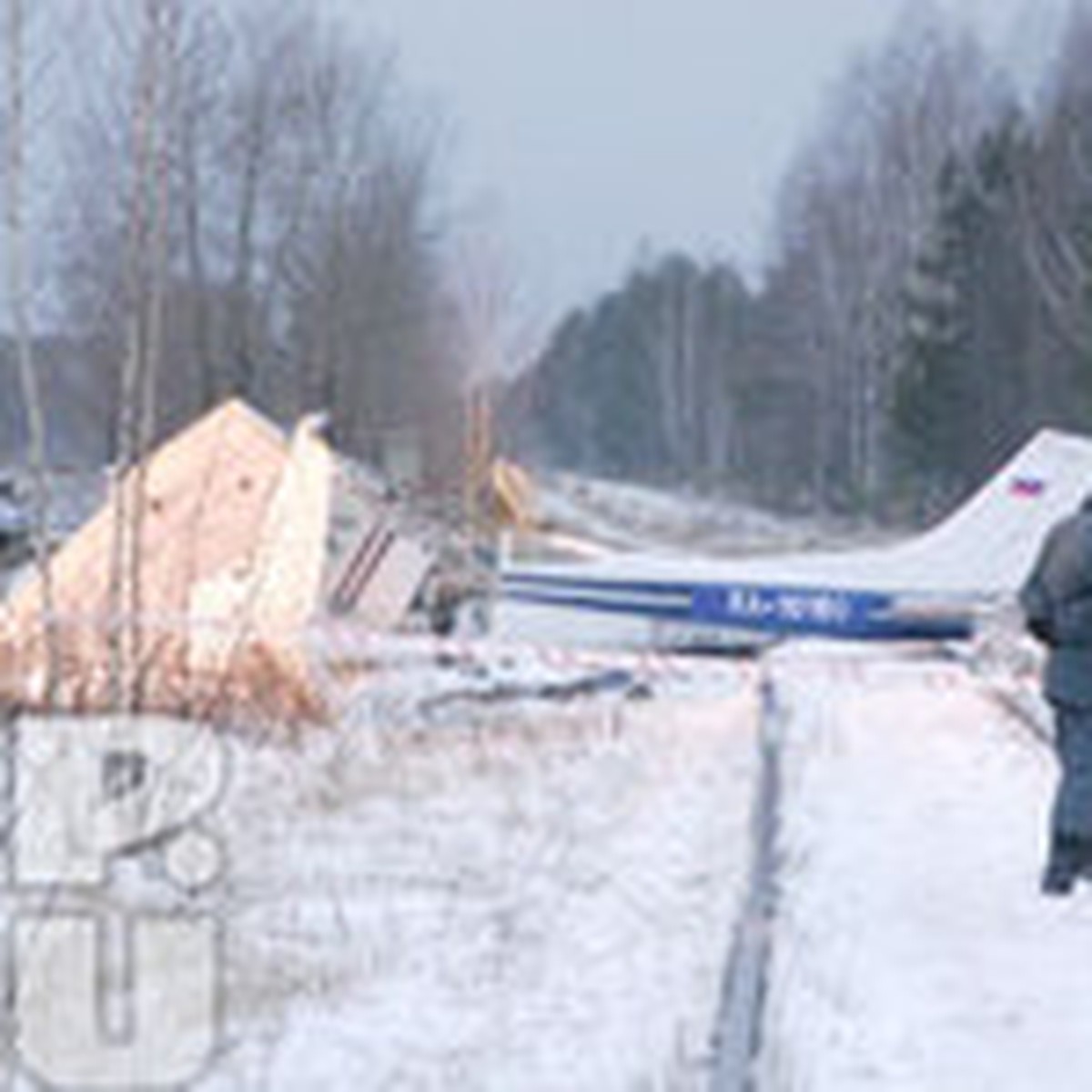 Подробности авиапроисшествия в Перми: пилот и два пассажира получили  сотрясение мозга - KP.RU