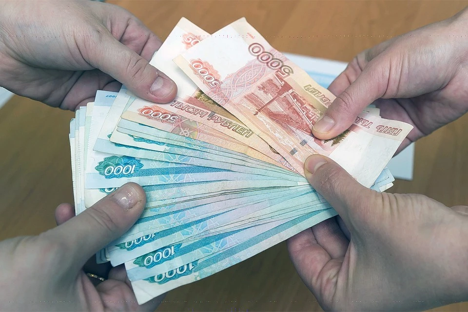 За 10 месяцев 2020 года рост реальных зарплат жителей республики составил 4,4 %.