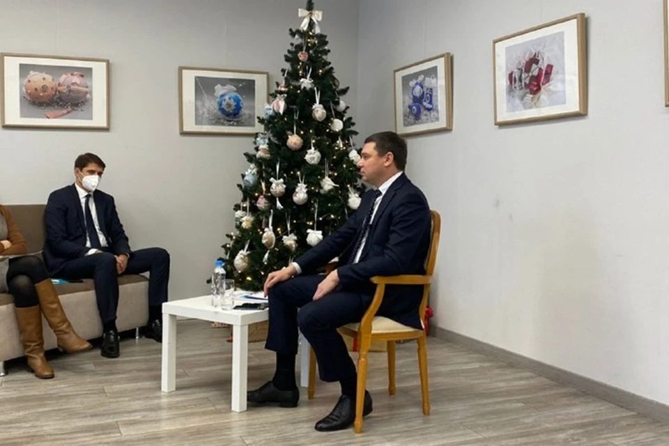 Евгений Первышов на пресс-конференции