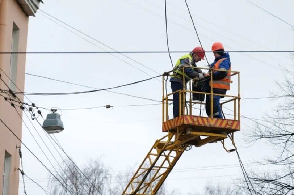 Почти 500 домов остались без света в Иркутском и Ольхонском районах