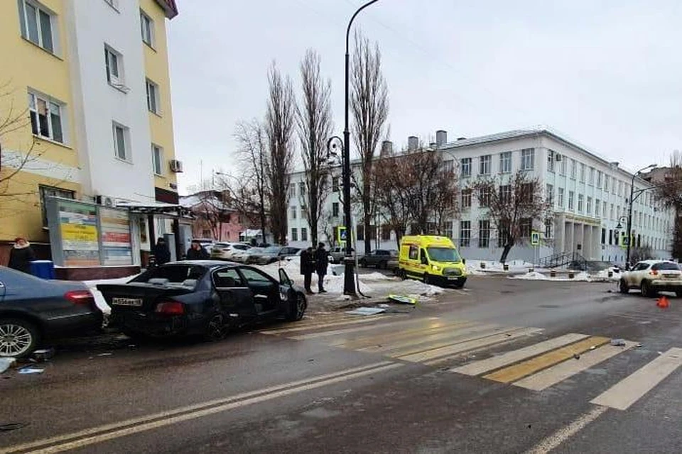 В центре Липецка произошло тройное ДТП