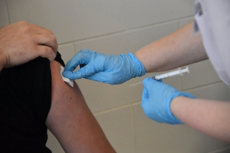 120 тысяч доз вакцины от коронавируса доставят в Кузбасс