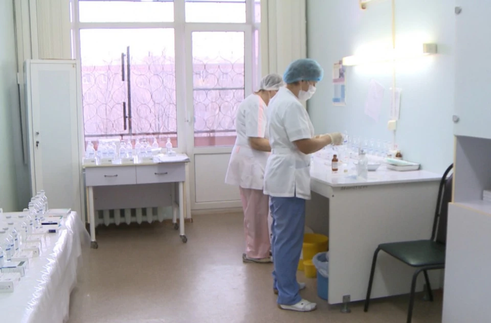 У 63% заразившихся заболевание протекает в виде ОРВИ. Фото: amurobl.ru