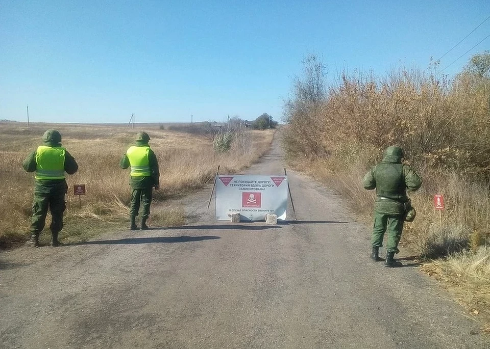 Дорога на Богдановку, откуда украинская сторона отводила свою армию