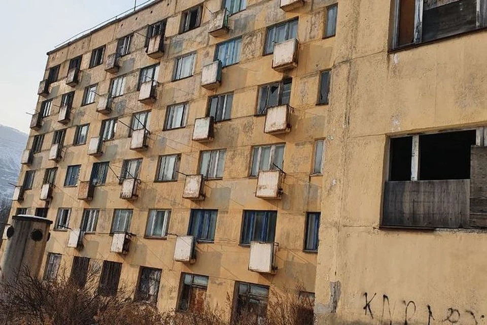 Пенсионерам приходится утепляться дома так, словно они выходят на улицу.
