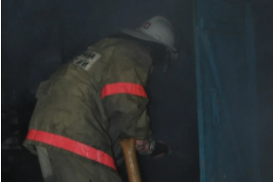 В Ростовской области загорелся частный дом