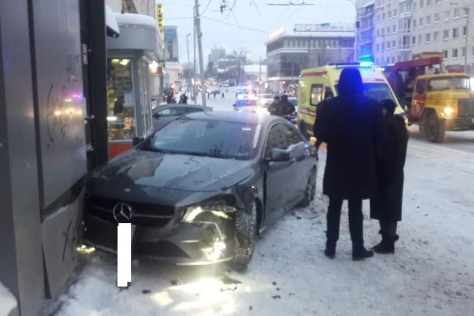 Авария произошла в девятом часу утра. Фото: отделение пропаганды ГИБДД Екатеринбурга