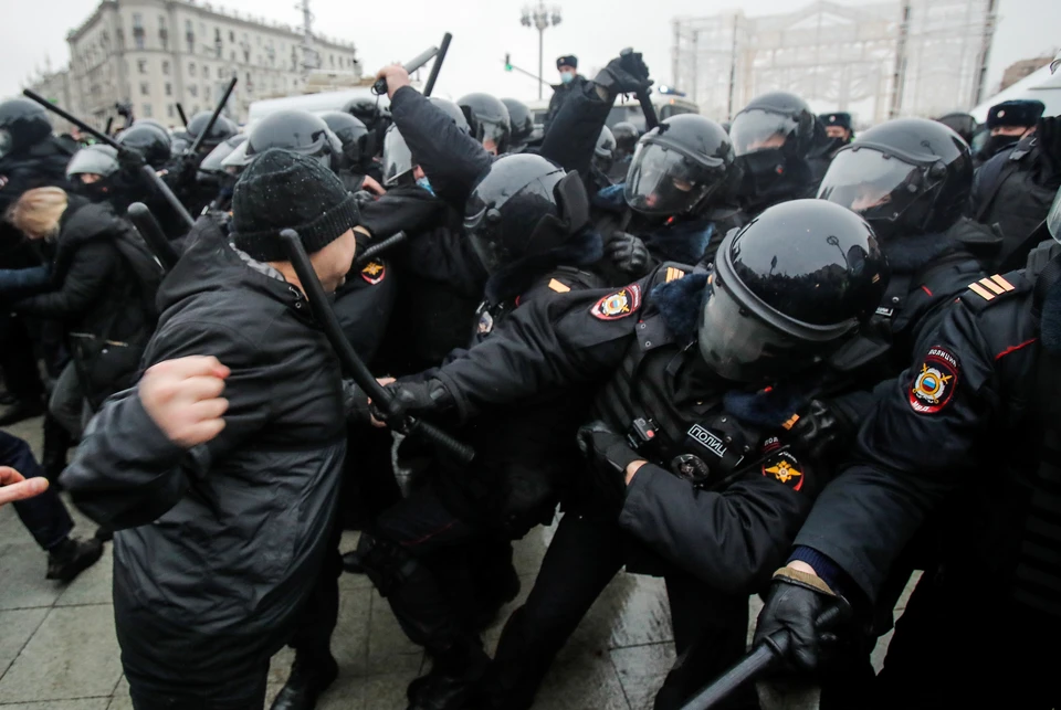 Под Псковом задержали уроженца Чечни за драку с бойцами ОМОН на митинге в Москве