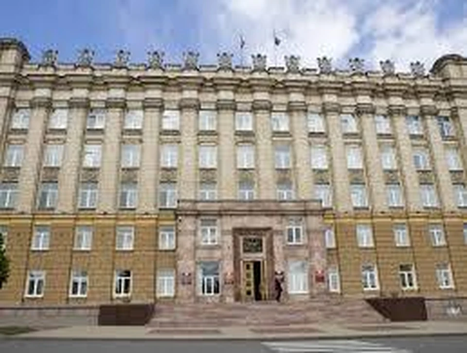 Врио губернатора продлил запрет на зрелищно-развлекательные мероприятия по ночам до 31 марта 2021 года.