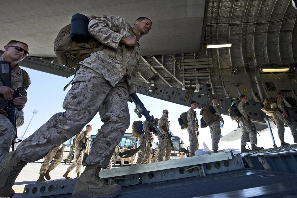 США должны полностью вывести войска из Афганистана, куда вторглись почти 20 лет назад