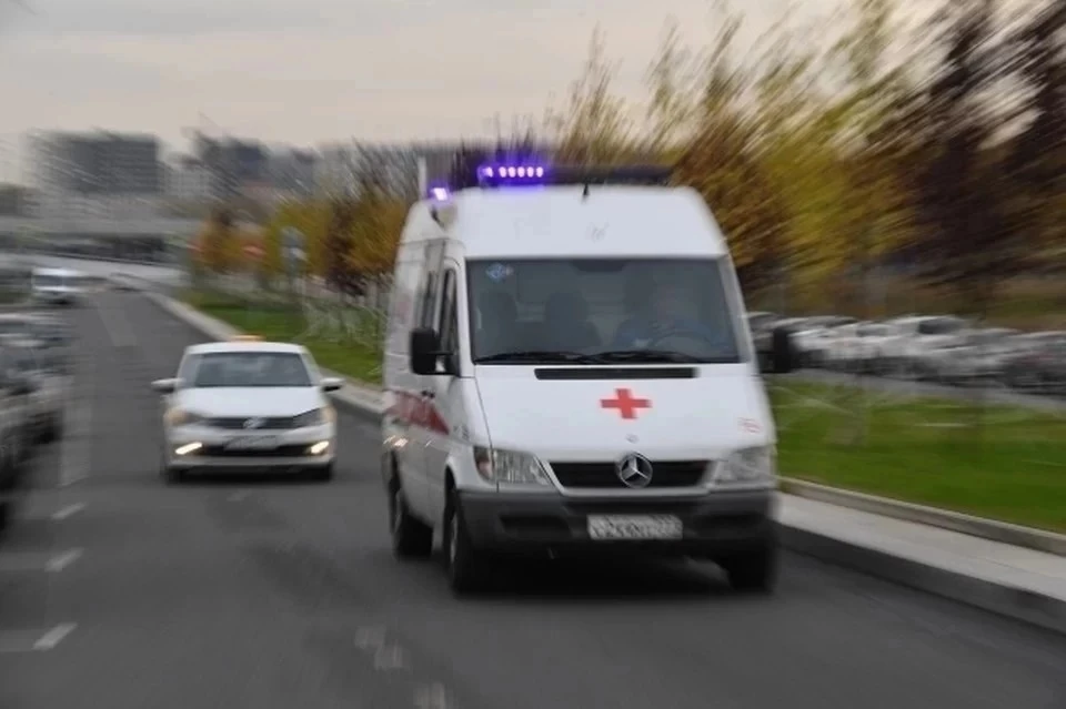Сибирячка попала в больницу с химическим ожогом глаза из-за кислоты.