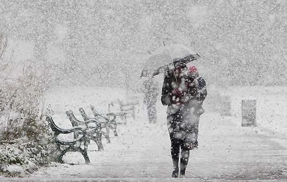 Пик потепления в Перми вероятен в ночь на воскресенье, в это же время придут сильные снегопады.