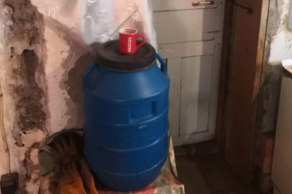 Бочку с гашишным маслом обнаружили полицейские у жителя Дальнегорска. Фото: пресс-служба МО МВД России «Дальнегорский»