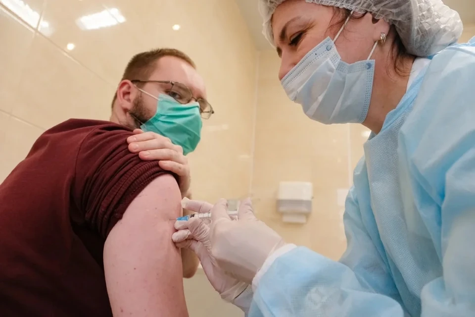 В Комздраве довольны возросшими темпами вакцинации от коронавируса в Санкт-Петербурге.