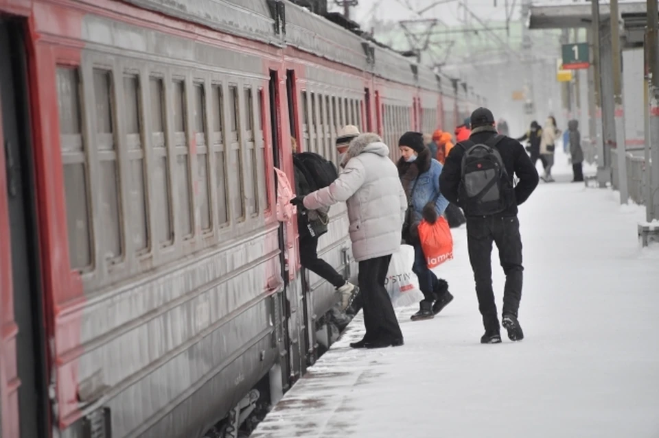 Пассажиров просят с пониманием отнестись к временным неудобствам.