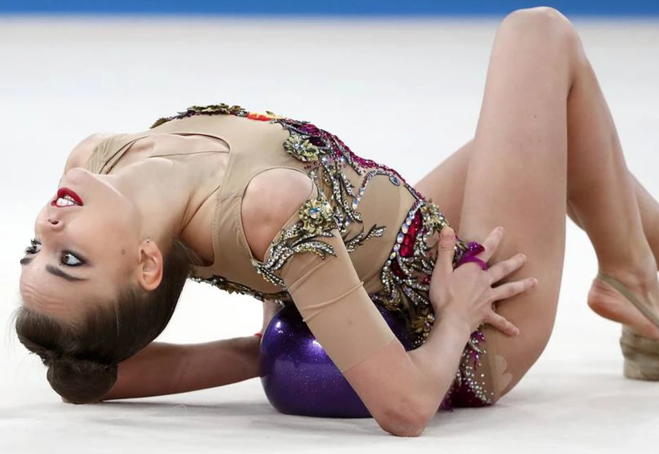 Россиянки завоевали четыре золотых медали на этапе Гран-при по художественной гимнастике. Фото: Станислав Красильников/ТАСС.