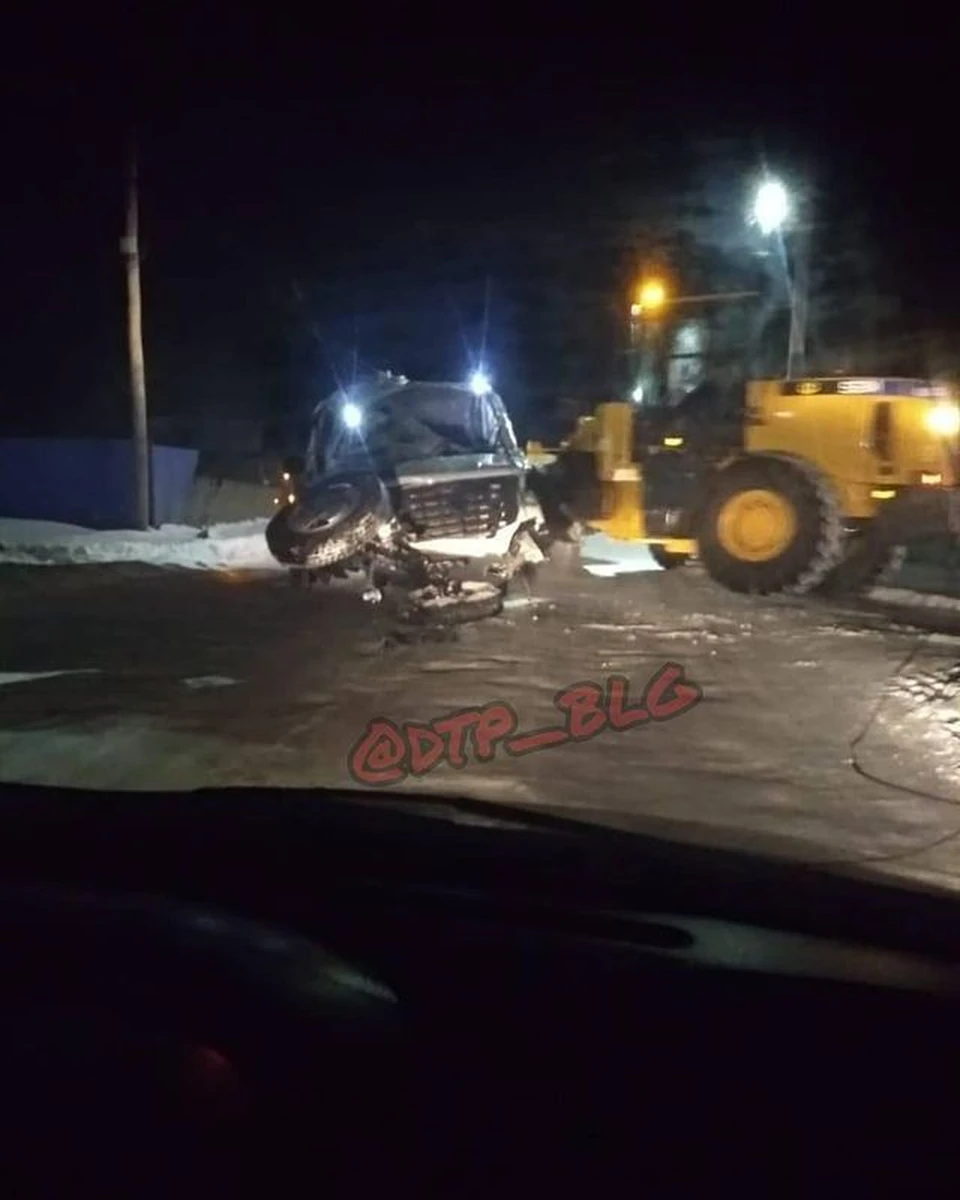 На дороге перевернулся водовоз, один человек погиб