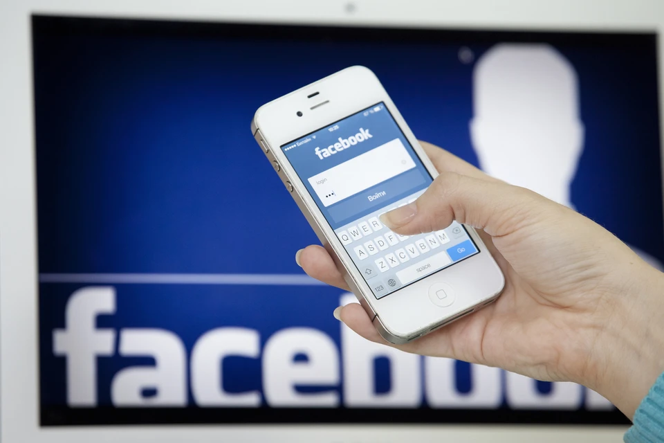 Facebook начал блокировать рекламу о пользе вакцинации от коронавируса
