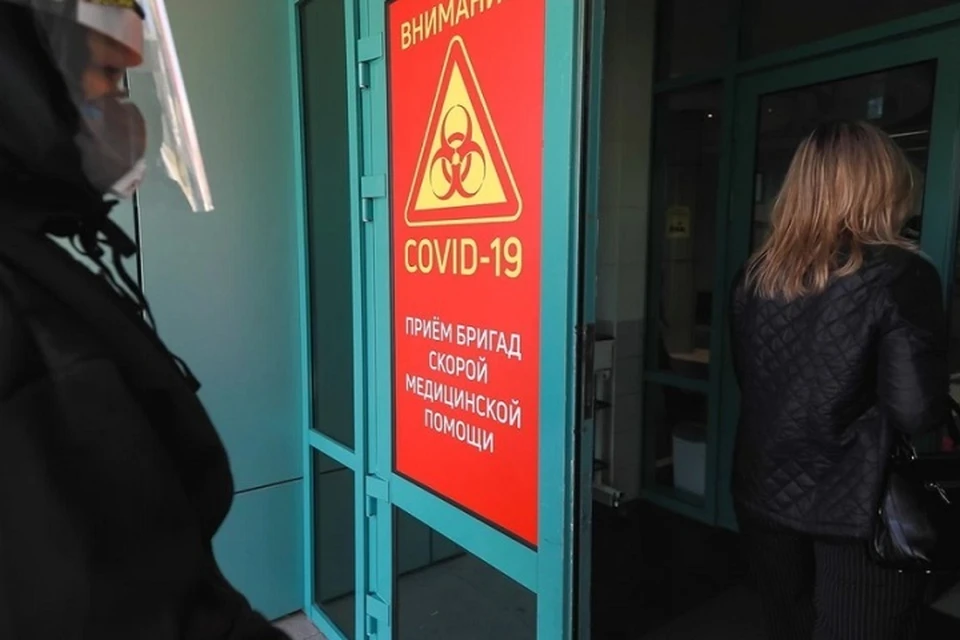 Медики продолжают борьбу с пандемией COVID-19