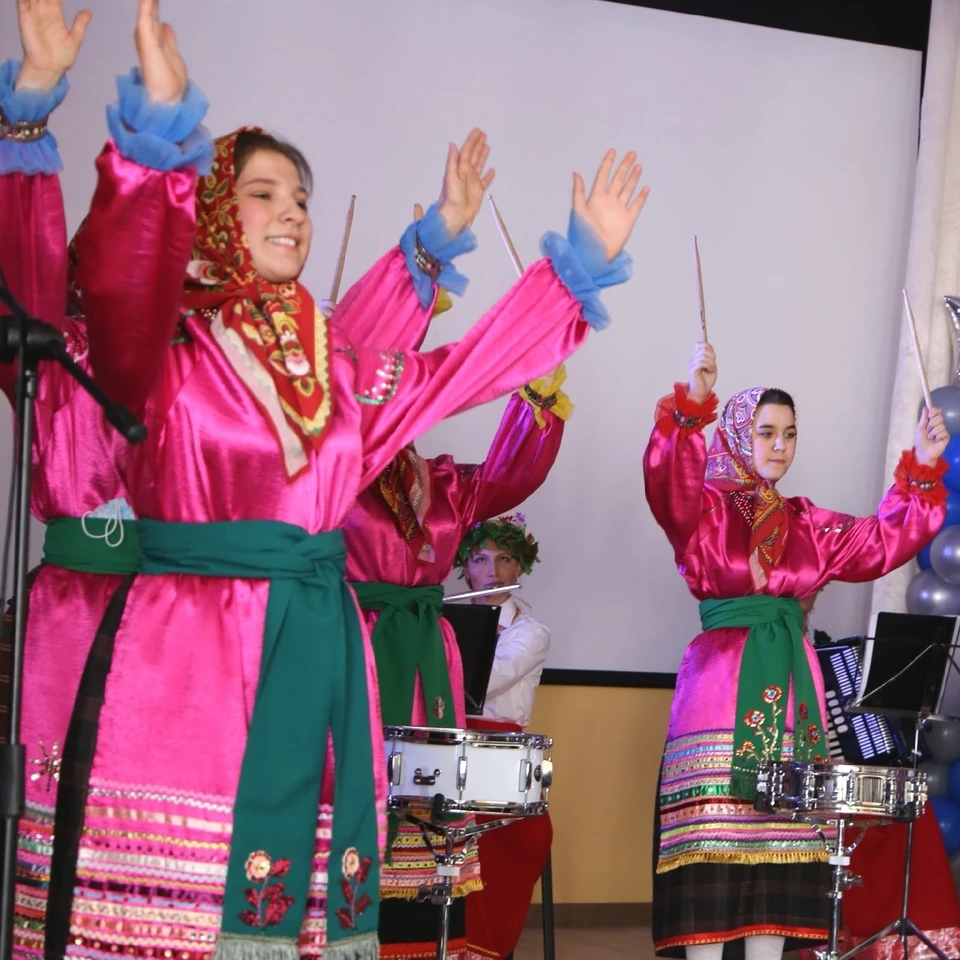 Погода в федосеевке. ЦКР Валуйки. Федосеевка Белгородская область центр. Концерт в Федосеевке на день России. Население Федосеевки.