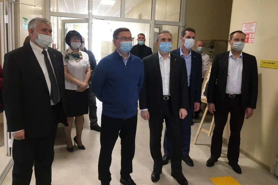 Александр Моор оценил обновленную детскую школу искусств в Ярковском районе