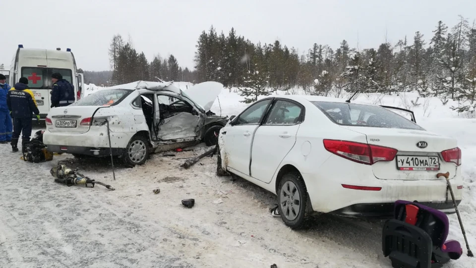 В Нягани в страшном ДТП пострадали пять человек, двое из них погибли на месте Фото: ОМВД России по г. Нягани