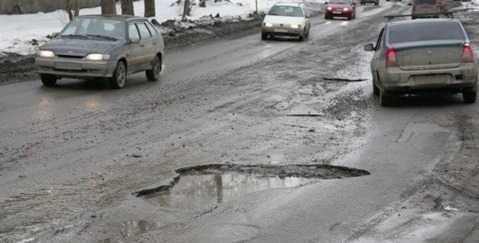 Начальник управления городского хозяйства объяснил причины затягивания со сроками