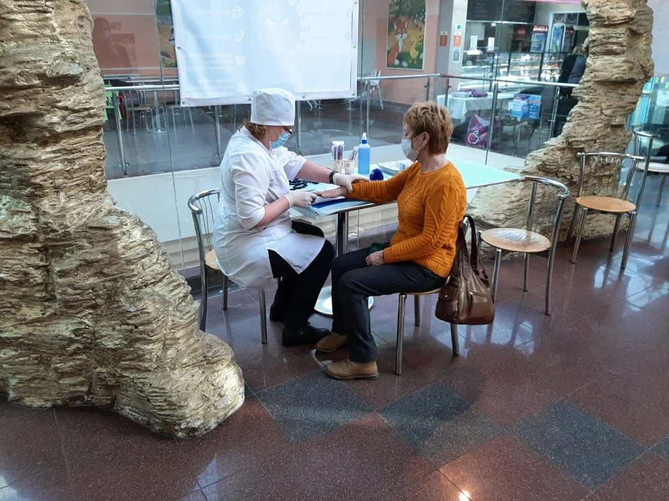 Сами прививки планируется делать с 10:00 до 14:00
