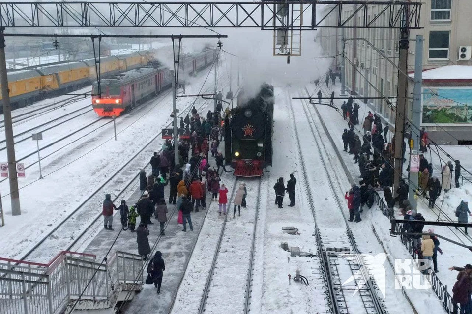 Встреча ретро-поезда в Рязани.