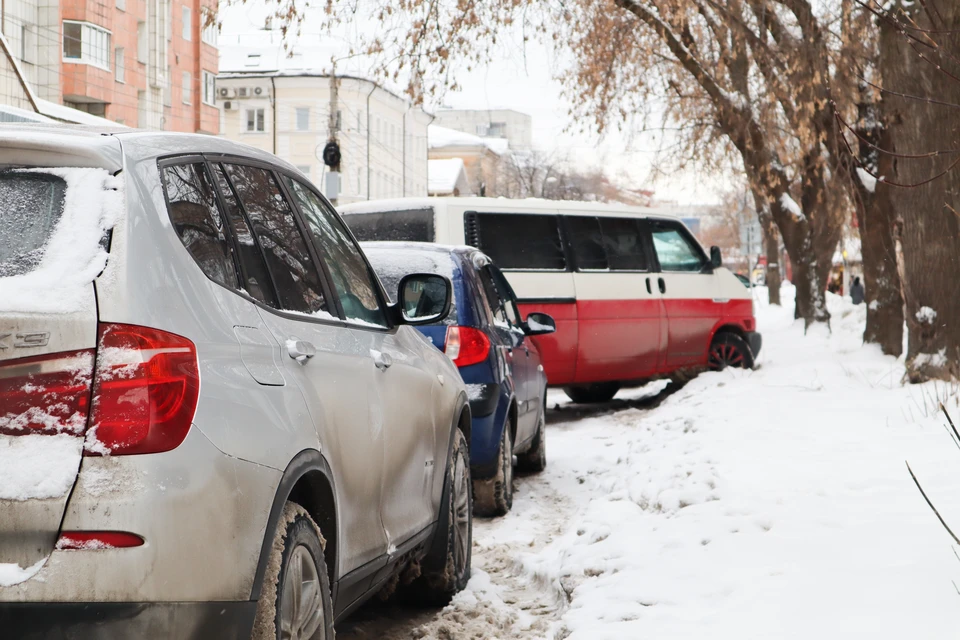 По данным УФАС, демонтаж парковок не был произведен в указанный законодательством срок. Фото: архив «КП»
