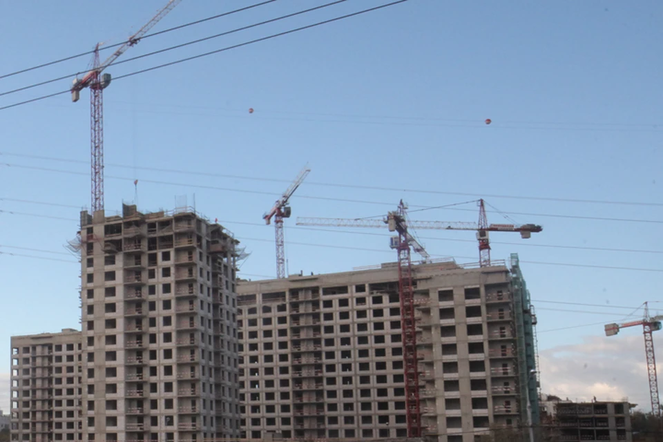 4 предпринимателя выкупили в строящемся доме 414 квартир.