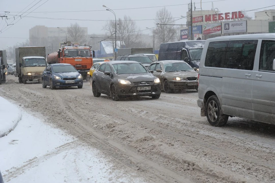 В городе пробки достигли 6 баллов.