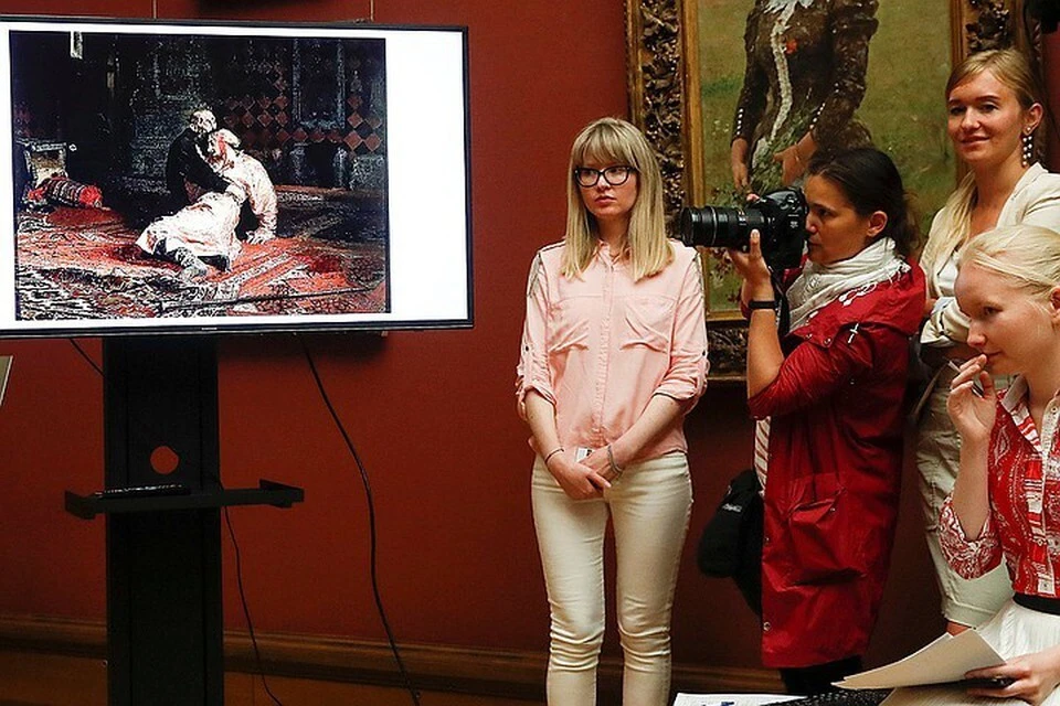 У поврежденной картины Репина «Иван Грозный» нашли «хроническую болезнь»