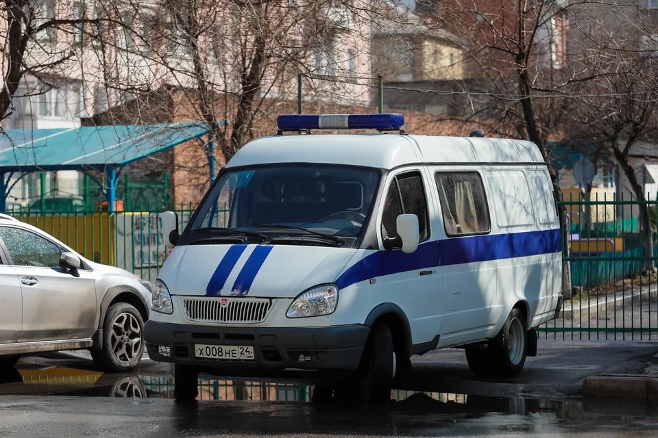 В Красноярске конвоиры случайно выпустили обвиняемого прямо из зала суда