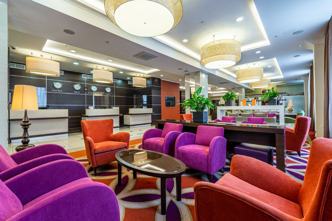 V Petrohradu je obrovské množství hotelů, které vyhovují každému vkusu a rozpočtu. Foto: Courtyard by Marriott St.Petersburg Center.