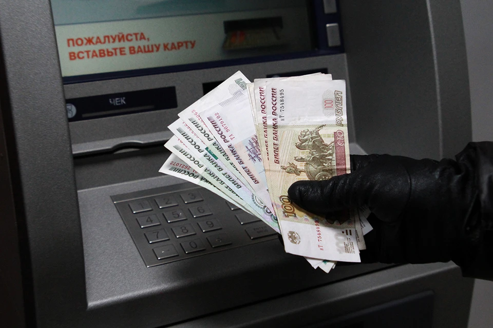 Бухгалтер из Усолья-Сибирского начислила мошенникам 150 тысяч рублей