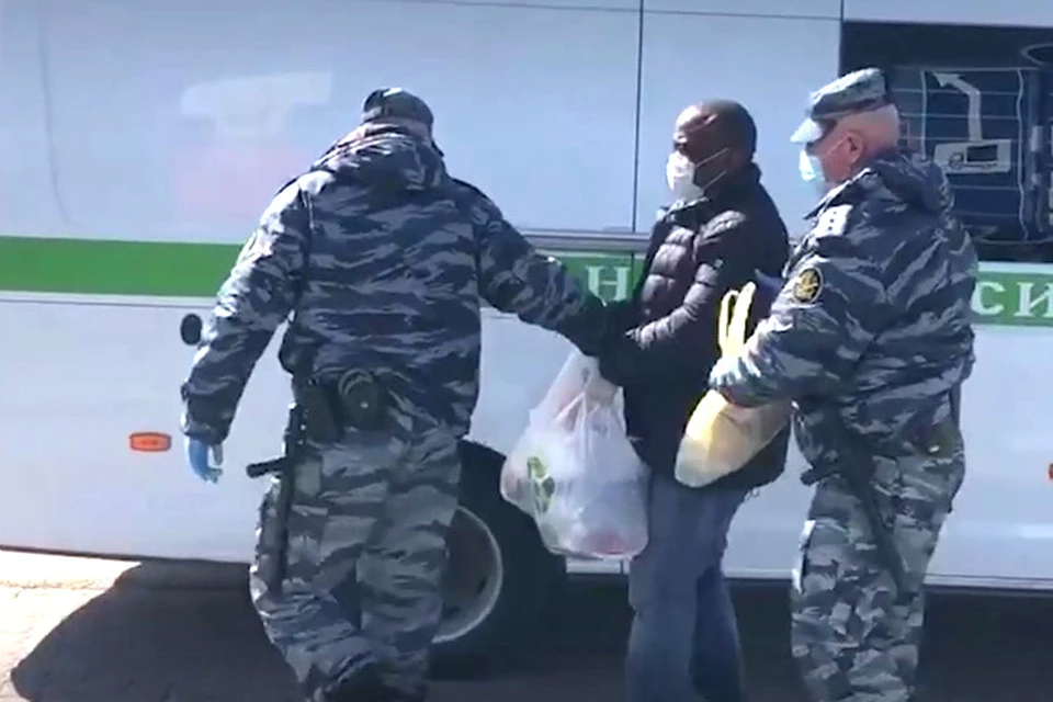 Выдворенный из России гражданин был объявлен Польшей в международный розыск по каналам Интерпола.