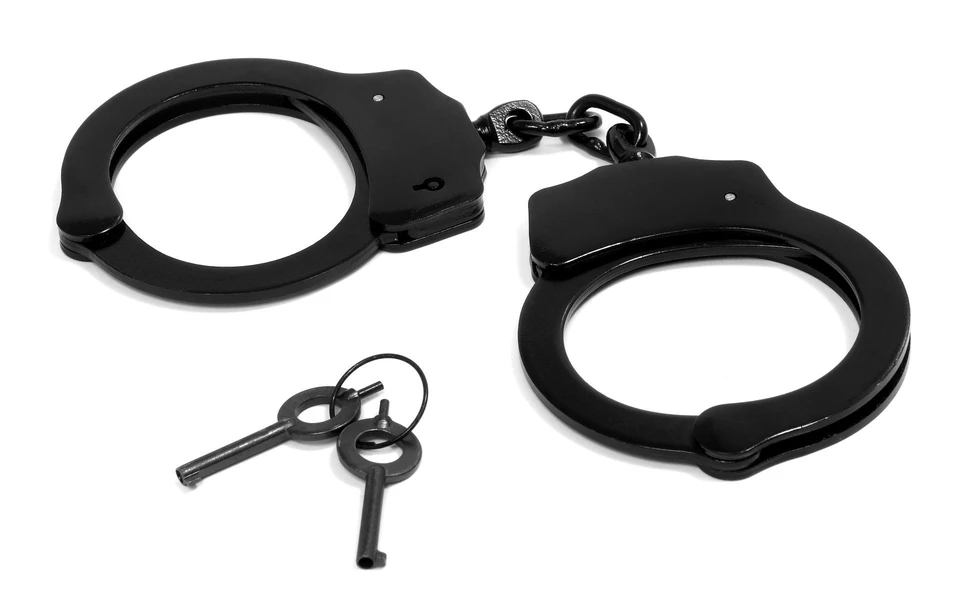 56-летнего дворника в Удмуртии задержали по подозрению в содержании наркопритона