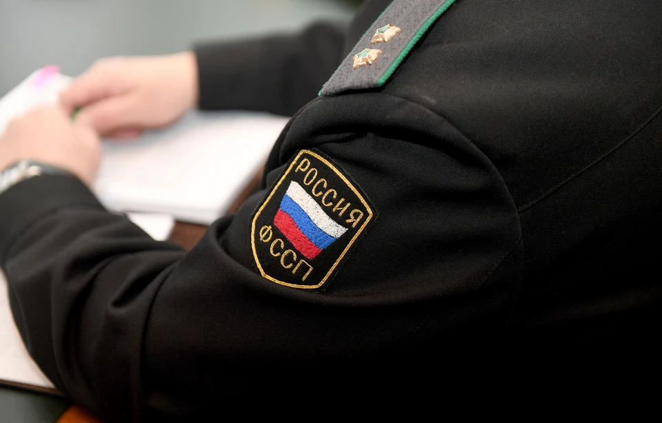 Жительница Рославльского района отработала 20 часов из-за штрафа за побои. Фото: УФССП России по Смоленской области.