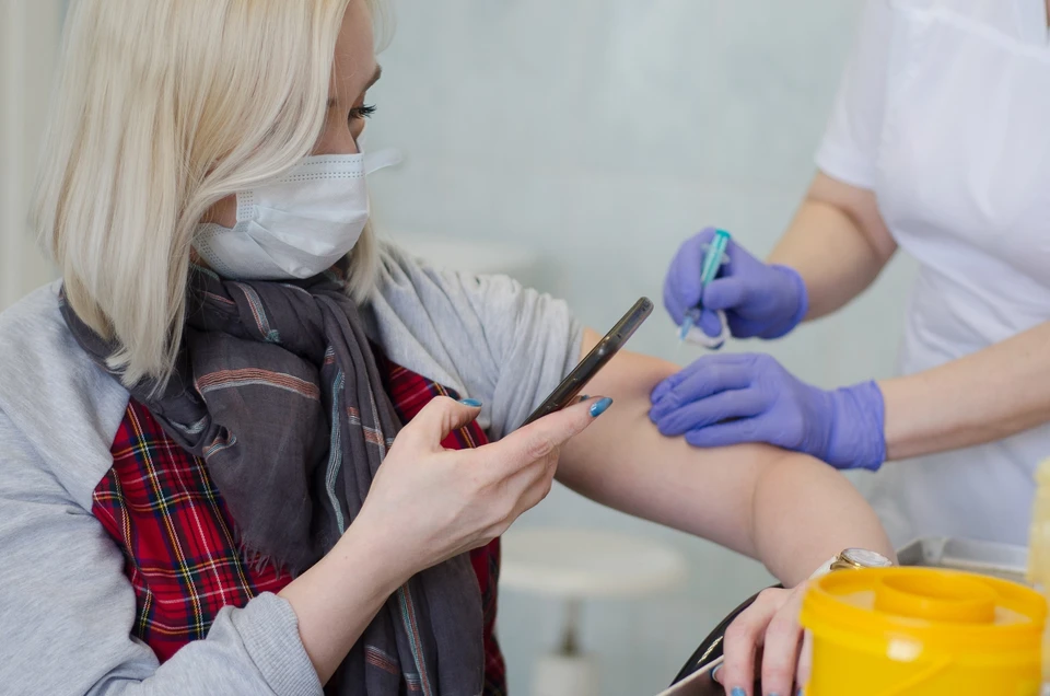 Правительство планирует увеличить темпы вакцинации, чтобы не допустить третьей волны заболеваний