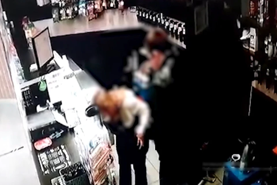 В Липецке полицейские поймали злодея, ограбившего бар